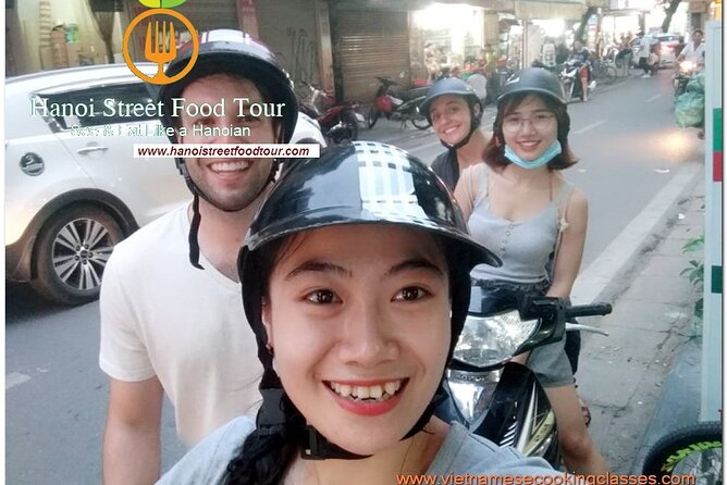 Hanoi old quarter sightseeing & street food eating by Motorcycle - Six to Eight Stops, Ten Hanoi Flavors
