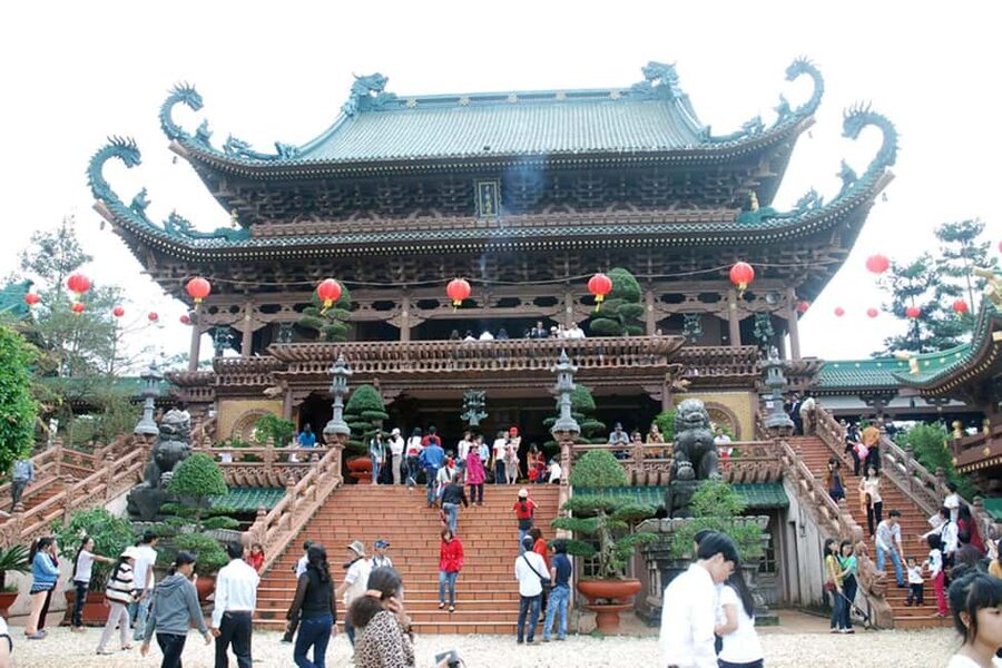 Hanoi: Perfume Pagoda - Yen Stream Boat Ride, Lunch & Cave - Who should choose this day trip?