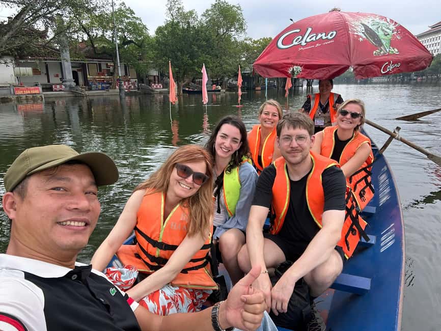 Hanoi: Perfume Pagoda - Yen Stream Boat Ride, Lunch & Cave - Inside Huong Tich Cave