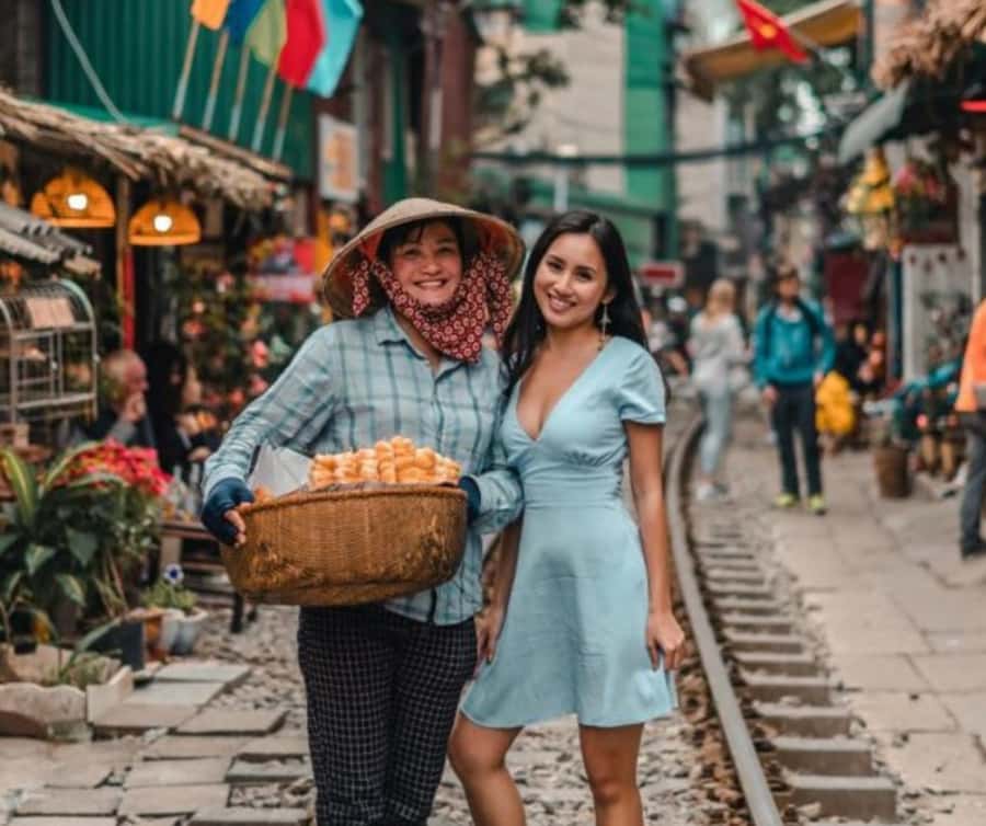 Hanoi: Private Half-day City Highlights and Hidden Gems Tour - The Temple of Literature and Hanoi’s scholarly past