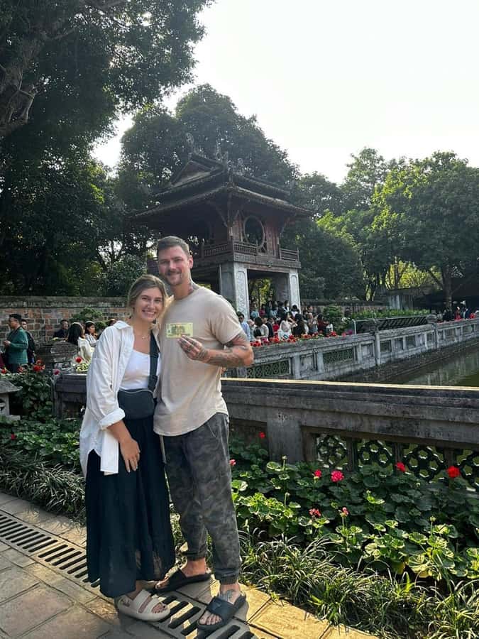 Hanoi: Private Half-day City Highlights and Hidden Gems Tour - Train Street and the importance of timing