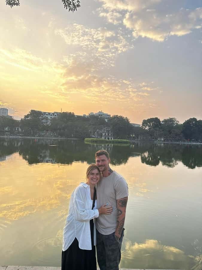 Hanoi: Private Half-day City Highlights and Hidden Gems Tour - Hoan Kiem Lake and the heart of the Old Quarter