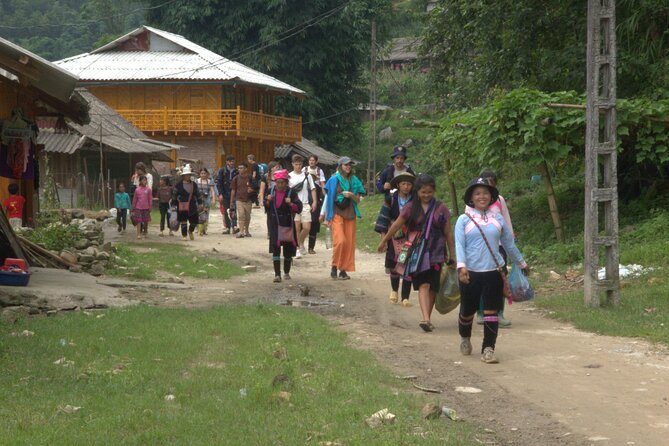 Hanoi - Sapa 3 Day 2 Night Trekking With Hotel & Homestay - Gian Ta Chai, Red Dao culture, and Su Pan