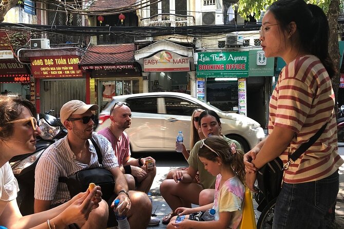 Hanoi Sightseeing & Food Tour by Scooter with Train Street - West Lake: a pause after the traffic