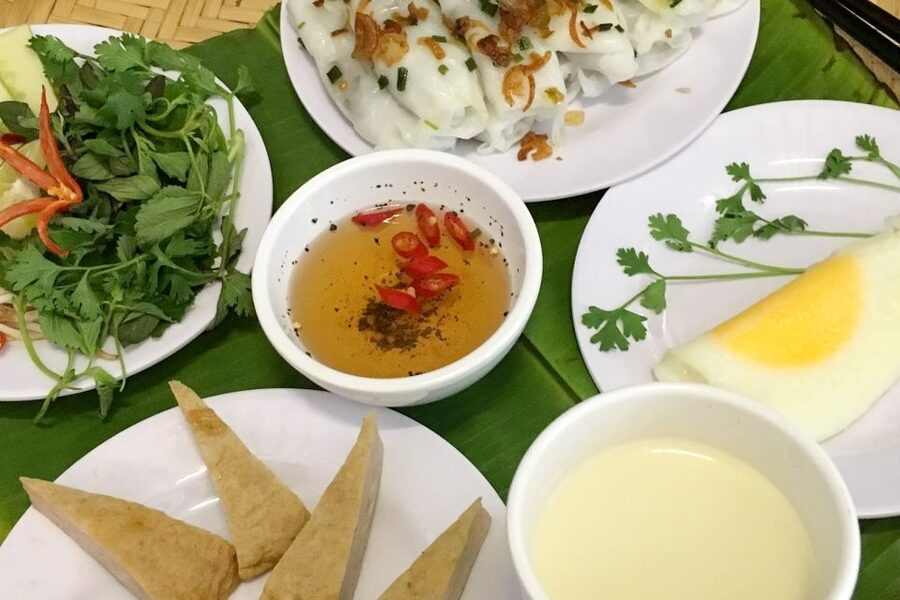 Hanoi: Small-Group Street Food Walking Tour - Starting at Crossing Vietnam Tour or your Old Quarter hotel