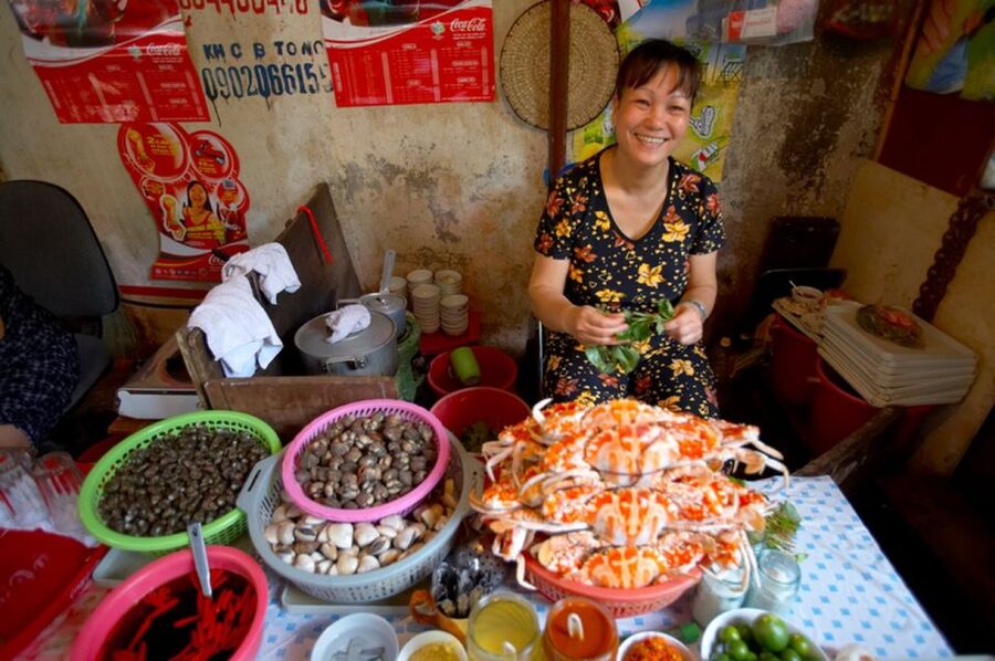 Hanoi: Street Food Experience with 5 Food Stops - Egg coffee above Hoan Kiem Lake
