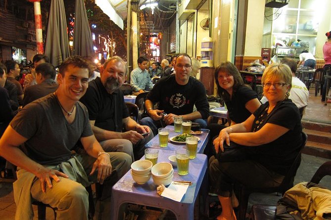 Hanoi Street Food: Small Group Walking Tour with Real Foodie - Guides who add more than food