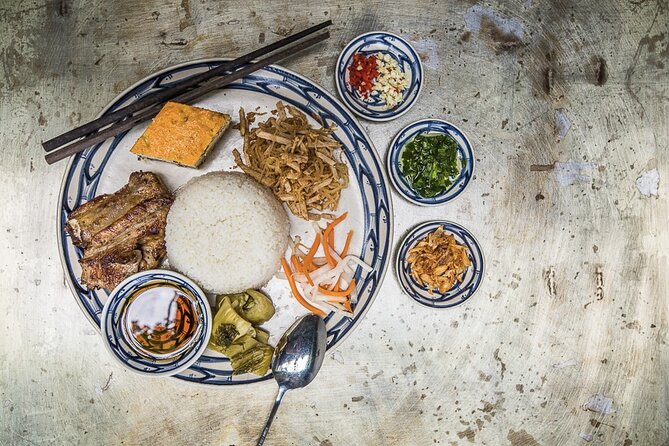 Hanoi Street Food Tour By Motorbike + Sightseeing SAFE & FUN - Seafood at Oc Di Tu and views around West Lake