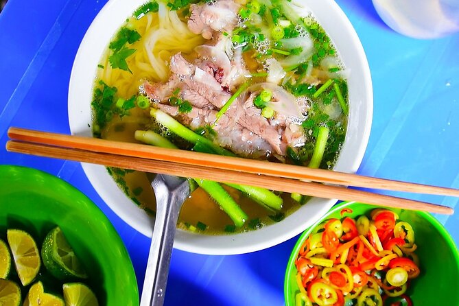 Hanoi street food tour (Private tour) - What you actually eat and drink