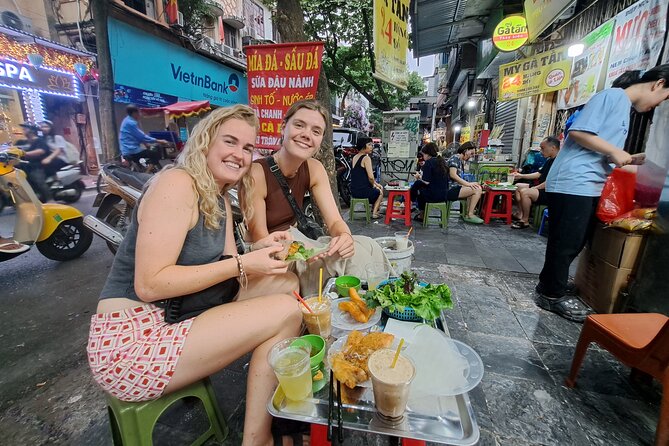 Hanoi Street Food Tour with Local Guide - Exploring the Old Quarter in three hours