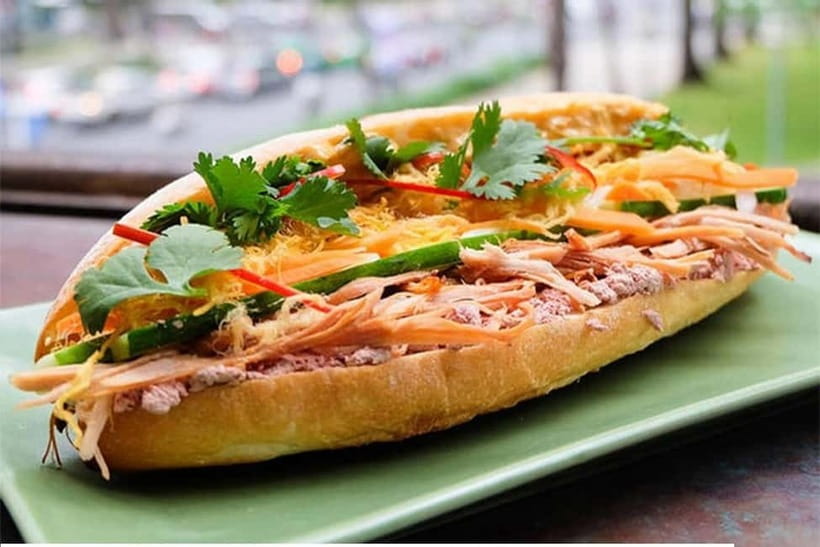 Hanoi: Street Food Tour with Train Street & Hidden Alleyways - Banh mi and Kem Xôi