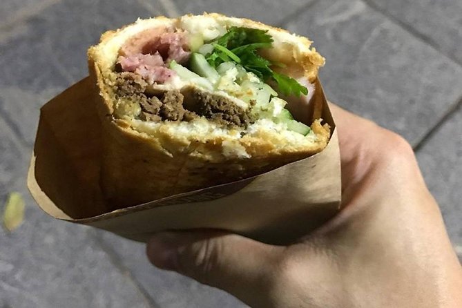 Hanoi Street Food Walking Tour - Ten possible tastes, with no fixed menu