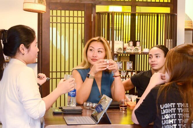 Hanoi Tea Workshop: Specialty Fresh Lotus Tea from West Lake - Arriving at Su Quan Roastery in Ba Dinh