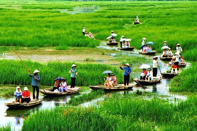 Hanoi to Ninh Binh 1 day: Trang An - Tam Coc - Mua Cave - Hoa Lu - Trang An: the best boat option for dramatic scenery