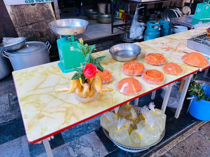 Hanoi: Vegan Street Food & Stories - A beer stop in a tucked-away place