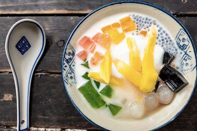 Hanoi Vegan Street Food Tour and Train Street - Key points before you book
