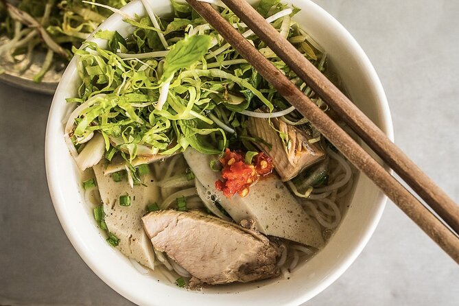 Hanoi Vegan Street Food Tour and Train Street - Reaching Hanoi Train Street