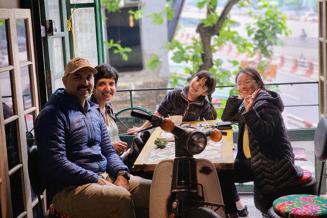 Hanoi Vespa Tours: Food + Culture + Fun on Army Vespa - The food stop: what to expect at the café
