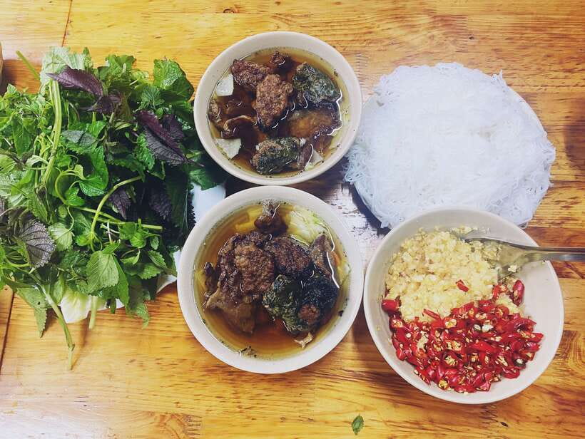 Hanoi: Vietnamese Street Food Tour with Egg Coffee - First tastes: small portions, local shops, and useful guidance