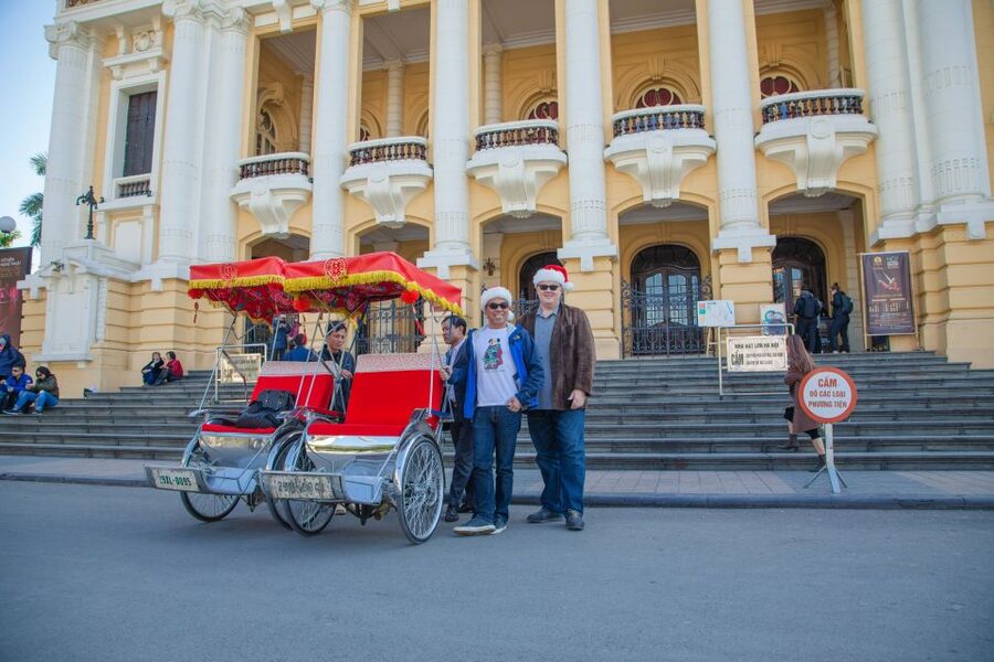 Hanoi Walking Street Food Tour & Cyclo Ride - Why the guide matters more than the route