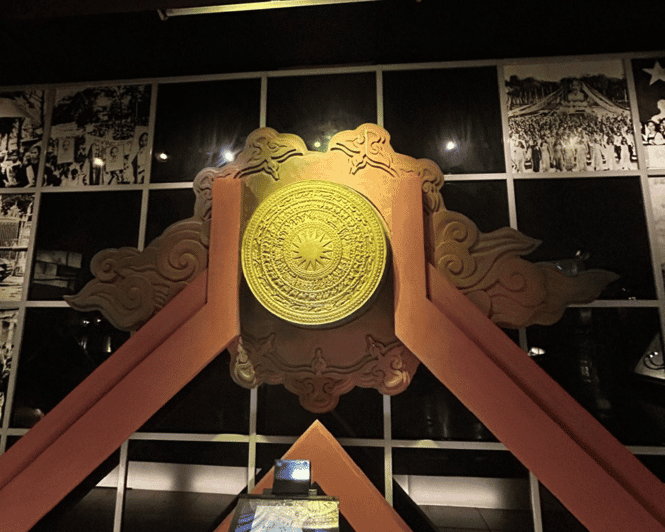Hanoi: War Site Museums Tour - Hoa Lo Prison and the story behind Hanoi Hilton