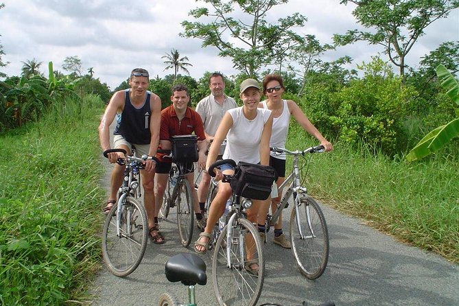 HCM:Mekong Delta Boat,Khotcake cooking Coconut Village,SmallGroup - Walking through the village and rowing the coconut canal