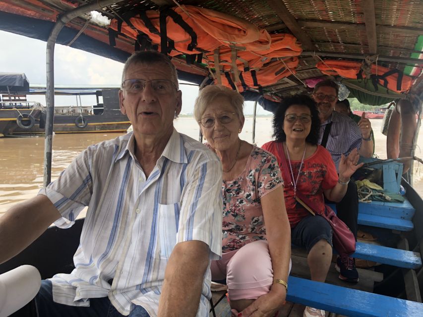 HCM: Mekong Delta Islands Boat & Tuk-Tuk Tour with Tastings - Honey, coconut candy, and Bánh Khọt