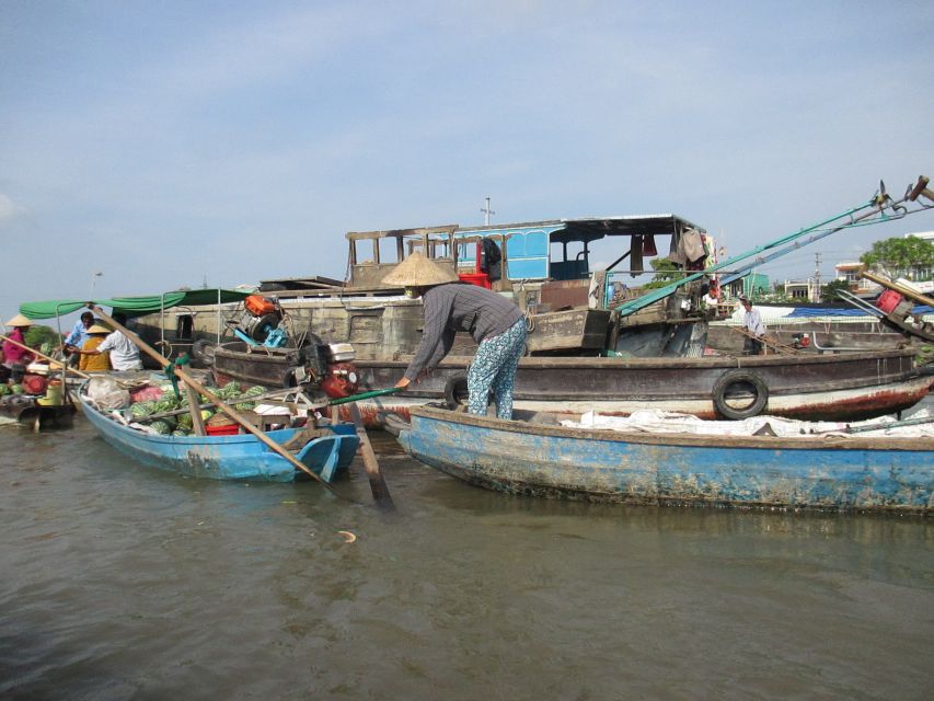 HCMC: Cai Rang Floating Market & Mekong Delta Private Tour - A Sampan Ride Through Narrow Canals