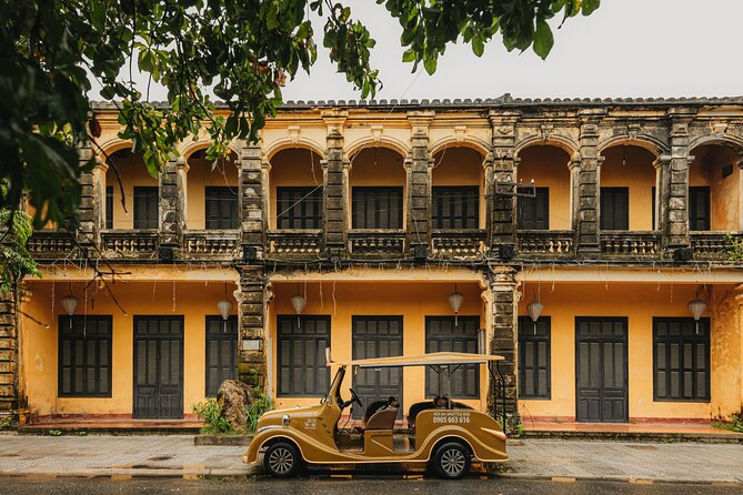 Heritage Adventure Private Tour by Electric Car - Cam Nam Island and the best old town view