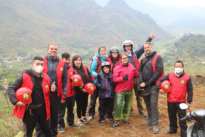 High quality Small Group 2 Day with Easy Riders + Private Room - Ethnic communities and local scenery along the route