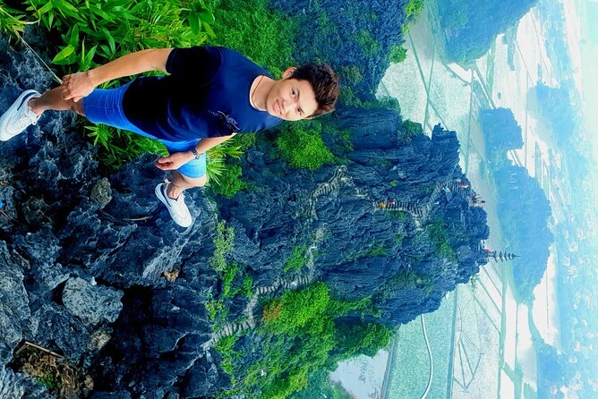 Highlight Ninh Binh Full Day Tour Tam Coc Boat, Mua Cave, Hoa Lu - Cycling through the village countryside