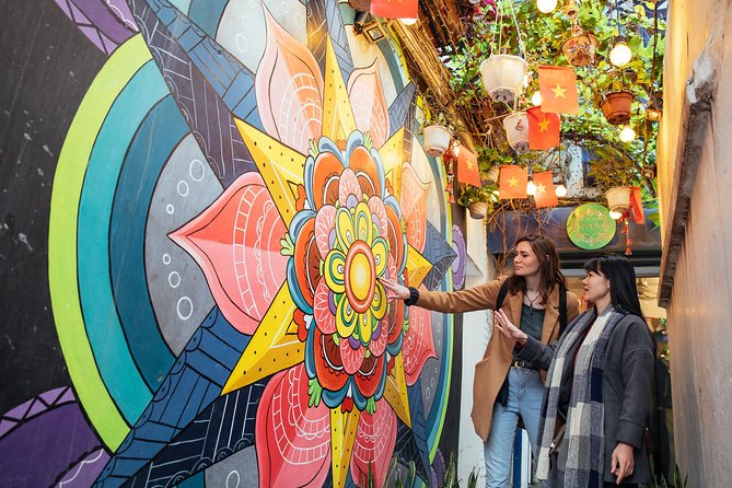 Highlights & Hidden Gems With Locals: Best of Hanoi Private Tour - Ta Hien Street, Hanoi’s most famous social lane