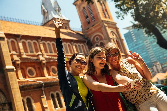 Highlights & Hidden Gems With Locals: Best of Ho Chi Minh City Private Tour - The Central Post Office and nearby street life