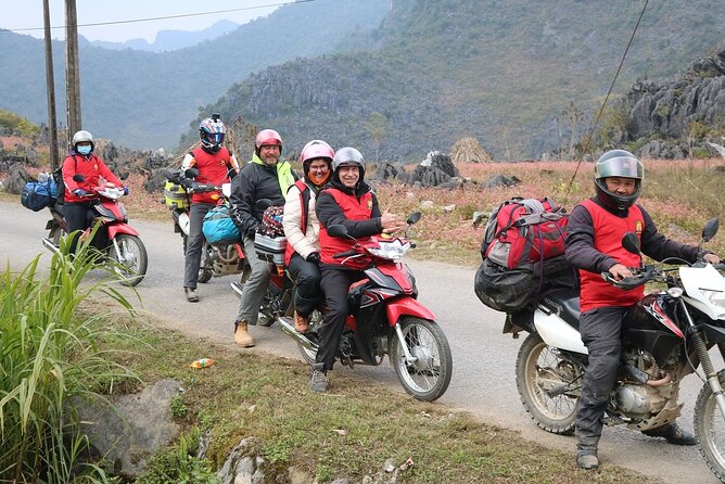 Hight Quality Small Group Easy Rider4 Day 3 Night + Private Room - Day 1: Heaven Gate, Quan Ba, and Yen Minh