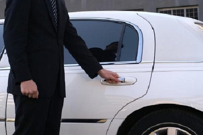 Ho Chi Minh Airport Arrival Or Departure By Private Car Transfers - Key points at a glance