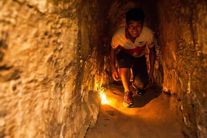 Ho Chi Minh City & Cu Chi Tunnels Full Day Tour - Reunification Palace and the shape of modern Saigon