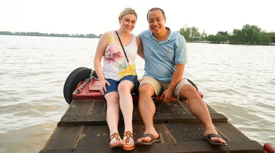 Ho Chi Minh City: Discover Mekong Delta & Coconut Village - Lunch in the delta, including vegan choices