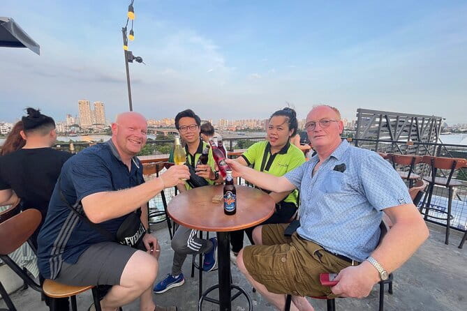 Ho Chi Minh City Food Tour with 8+ Authentic Local Tastings - The People’s Committee building and Nguyen Hue
