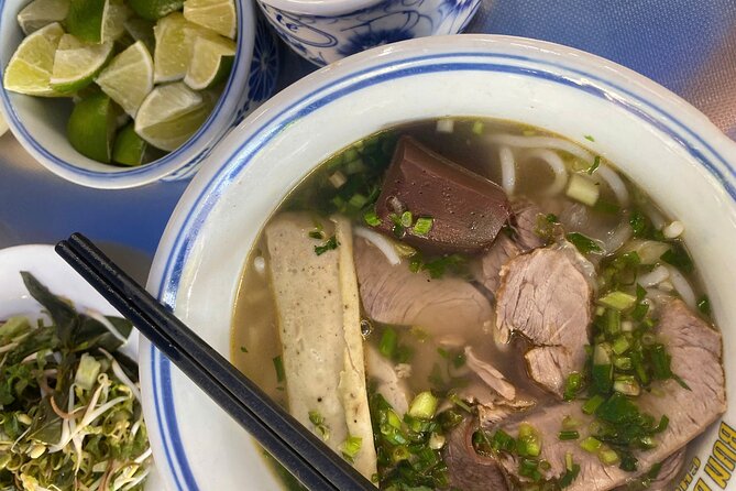 Ho Chi Minh city: Michelin-Recognized Food Tour with Local Expert - Bánh xèo 46A serves Saigon’s famous crispy pancake
