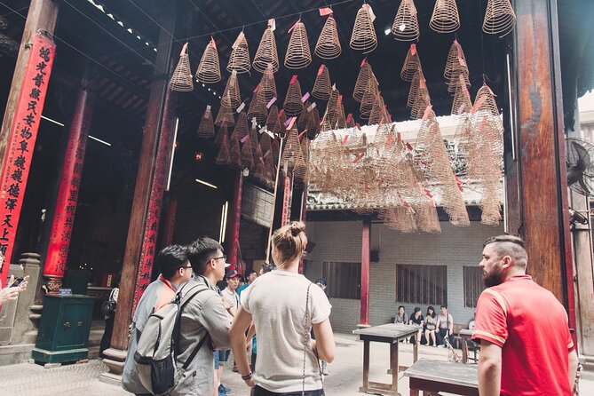 Ho Chi Minh City Motorbike Tour w Student + Safe + Fun - What the student guides add