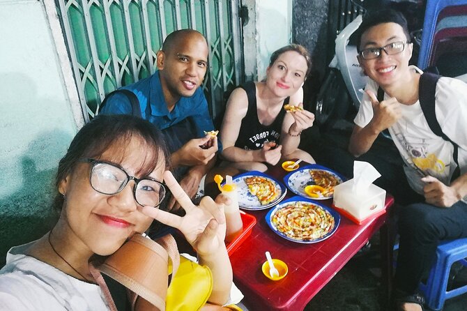 Ho Chi Minh City private walking tours with young local volunteers - Why a student guide changes the experience