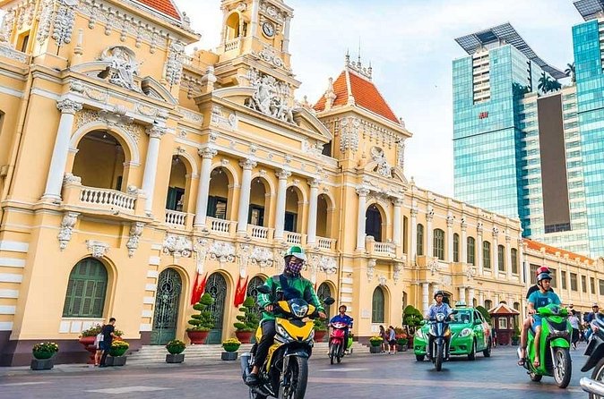 Ho Chi Minh City Shore Excursion: Private City Tour Including Cyclo Ride - Reunification Palace and the city’s difficult past