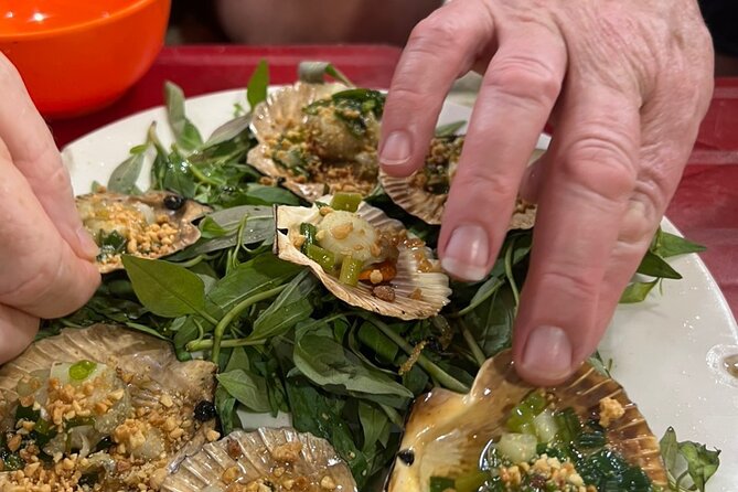 Ho Chi Minh City Sightseeing & Street Food Tasting Experience - Ho Thi Ky Food and Flower Market