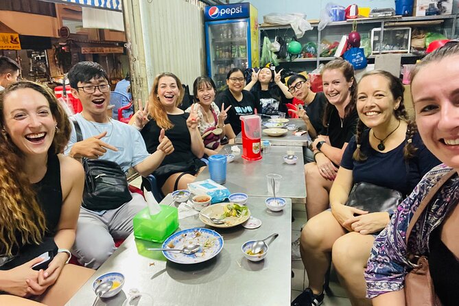 Ho Chi Minh/Saigon Zero Tourist Food Tour - The Labyrinth of Eight and the final food stops