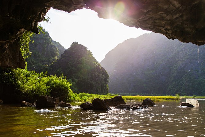 Hoa Lu - Mua Cave - Tam Coc/Trang An - DELUXE Small Group Tour - Timing, comfort, and what to bring