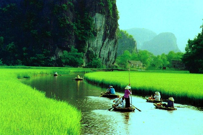 Hoa Lư Tam Coc & Mua Cave full day Including Buffets Lunch - Hoa Lu temples and Vietnam’s first capital