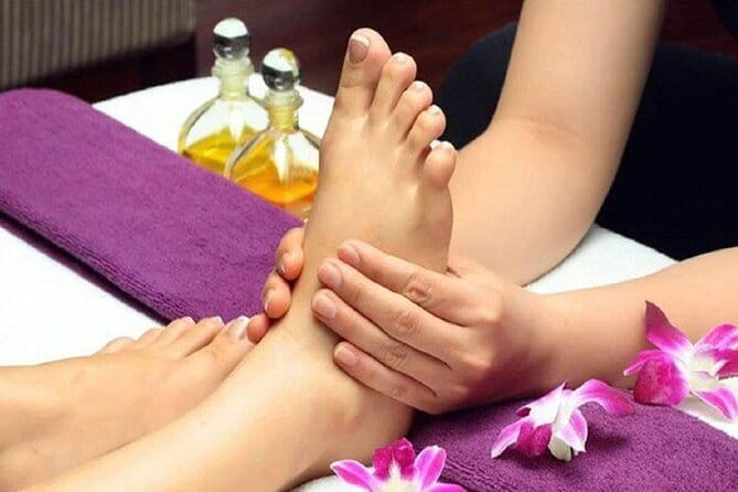 Hoang's Spa for Relaxing Foot Massage - What Happens at 3 Hàng Điếu