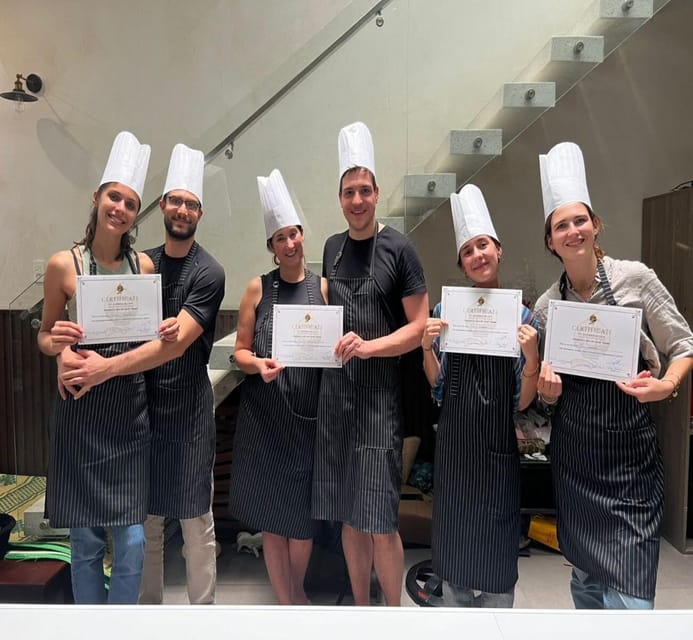 Hoi An Authentic Cooking Class with Pro Chef in Small group - Cooking sweet and sour chilli sauce