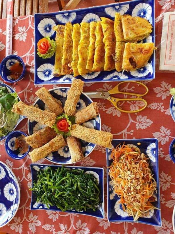 Hoi An: Basket Boat Ride, Cooking Class by Hangcoconut - The cooking class with Thuy, Lii, Le, and other local chefs