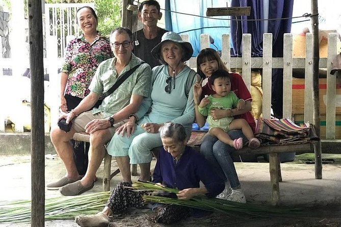 HOI AN Biking River Islands, Villages, Local Crafts PRIVATE TOUR - Weaving reed mats in Duy Vinh